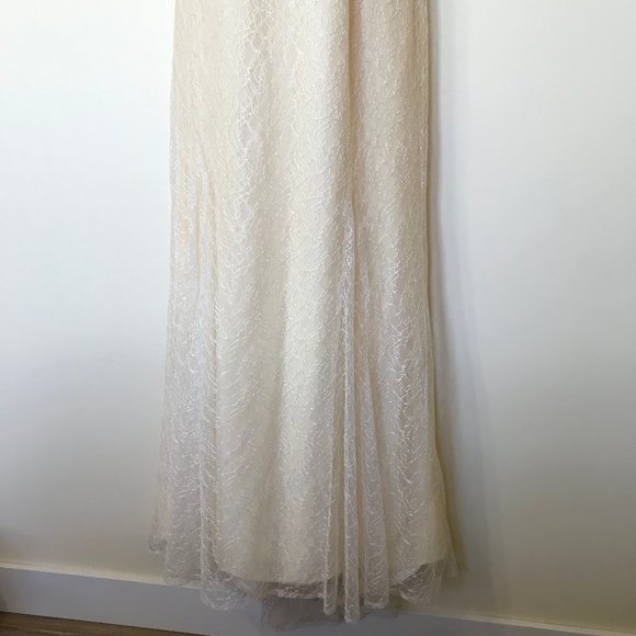 Badgley Mischka Bridesmaids Floor Length Pale Yellow Lace Overlay Mesh Back Gown - Picture 6 of 10